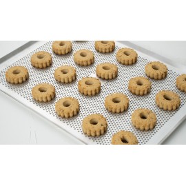 ALUMİNİUM BAKİNG TRAY  29,6 X 39,6 CM (PERFORATED)